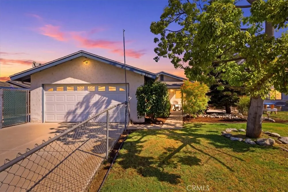 851 Garden Grove Norco, CA 92860