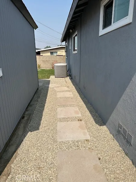 14338 Brookport Baldwin Park, CA 91706