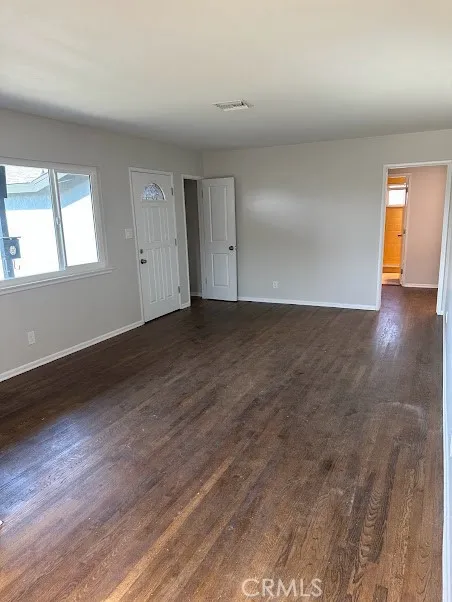 14338 Brookport Baldwin Park, CA 91706