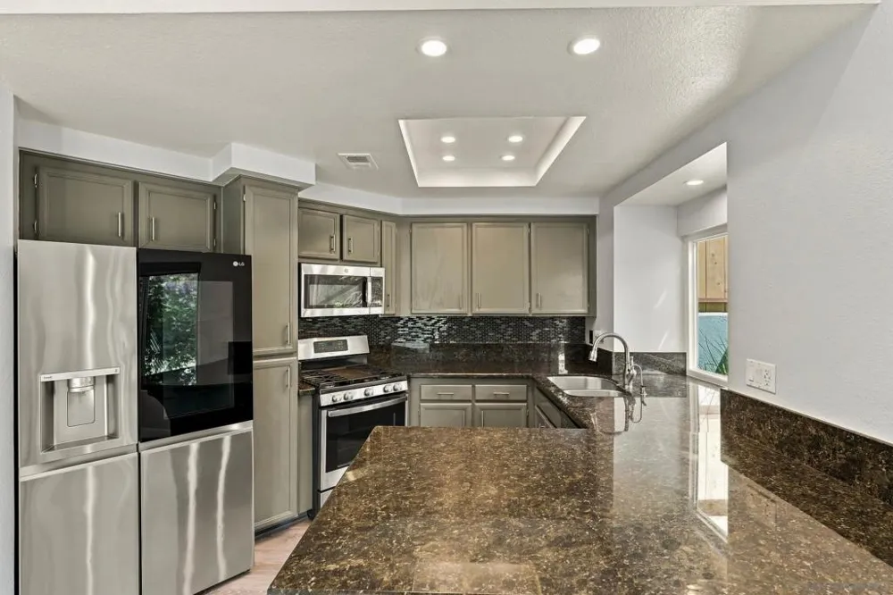 17712 Tristania San Diego, CA 92127