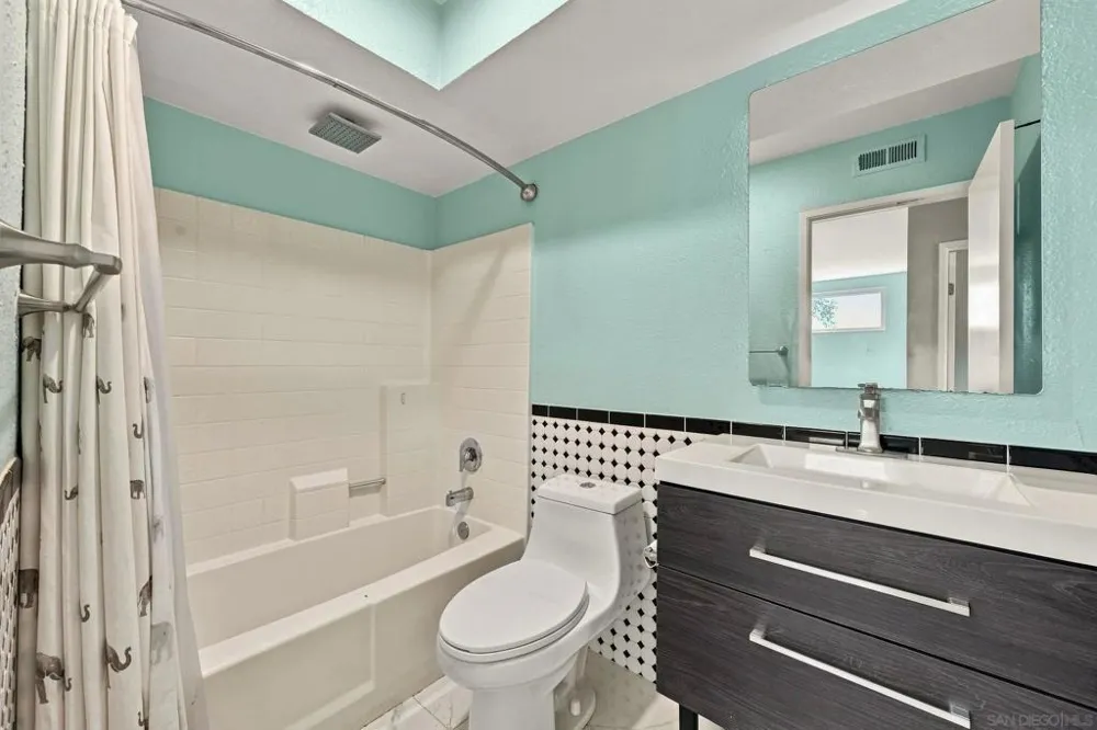 17712 Tristania San Diego, CA 92127