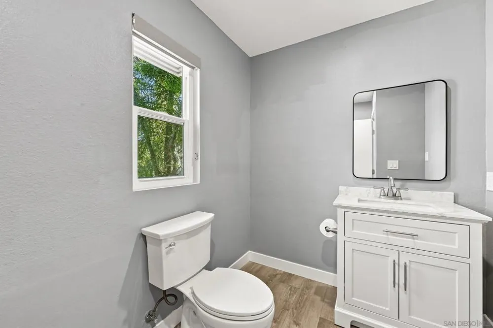 17712 Tristania San Diego, CA 92127
