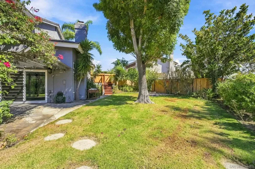 17712 Tristania San Diego, CA 92127