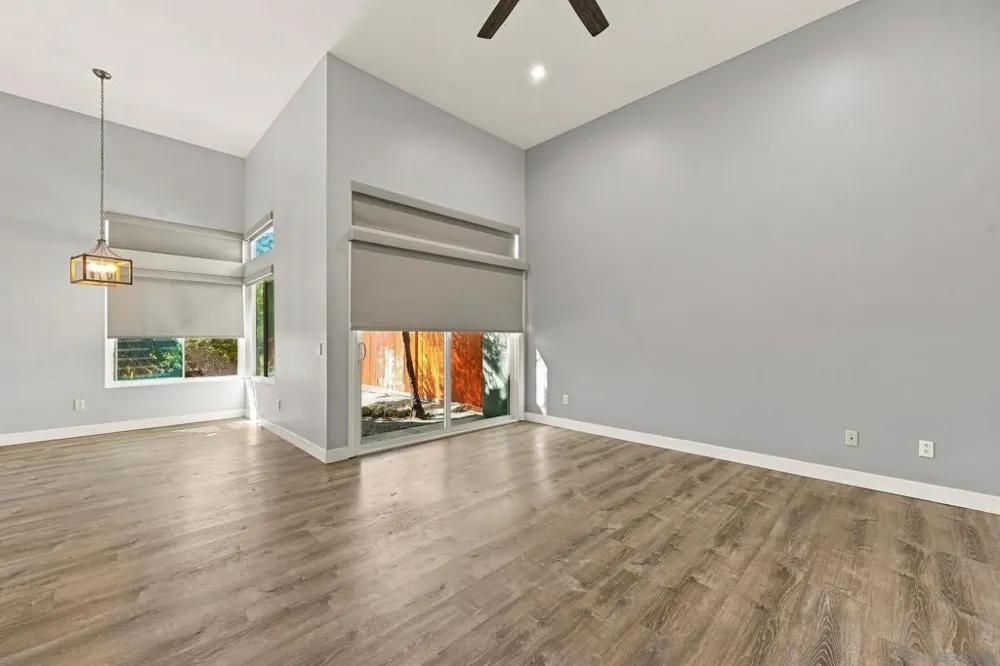 17712 Tristania San Diego, CA 92127