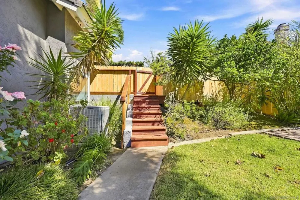17712 Tristania San Diego, CA 92127