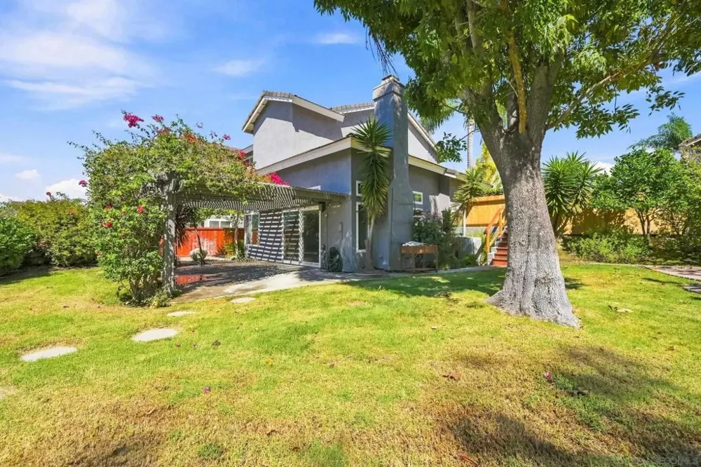 17712 Tristania San Diego, CA 92127