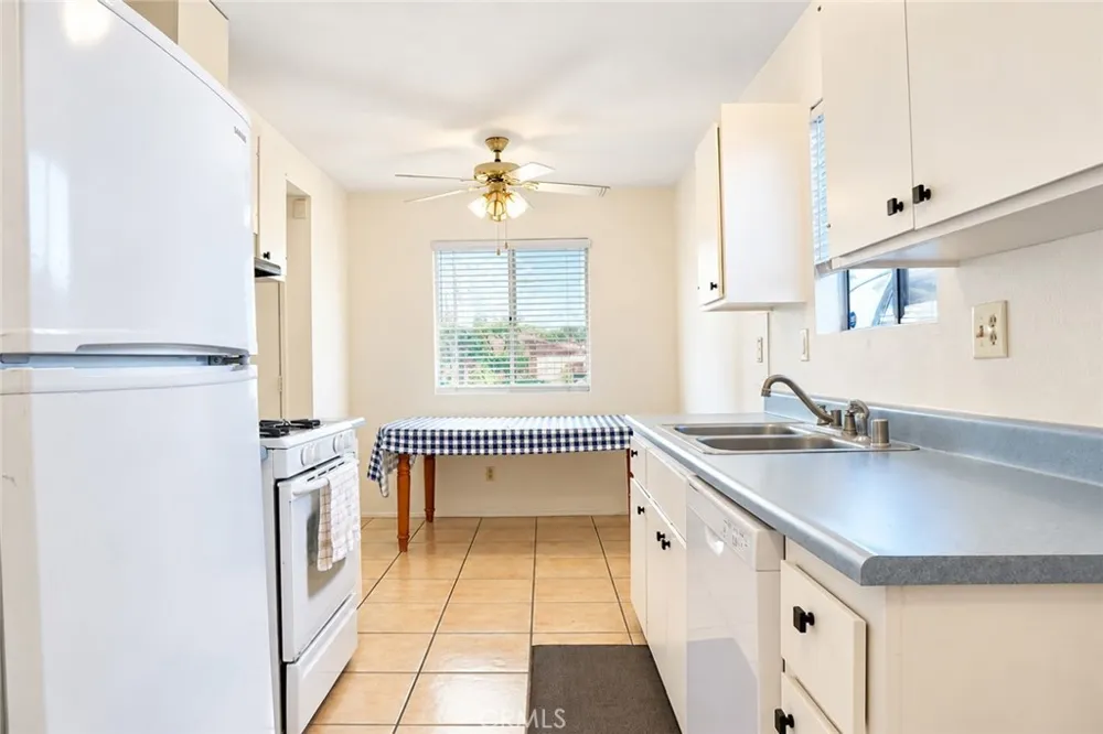 2476 San Padre Court Hemet, CA 92545