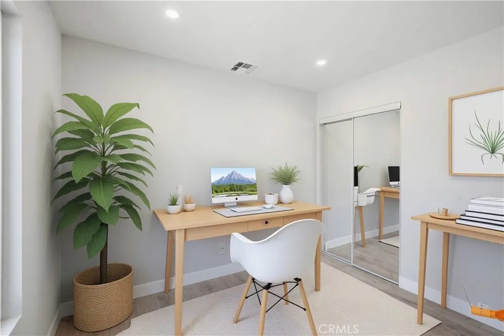6289 Dana Avenue Simi Valley, CA 93063