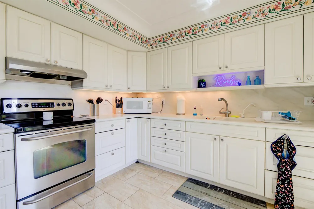 226 NE 13th Avenue Pompano Beach, FL 33060
