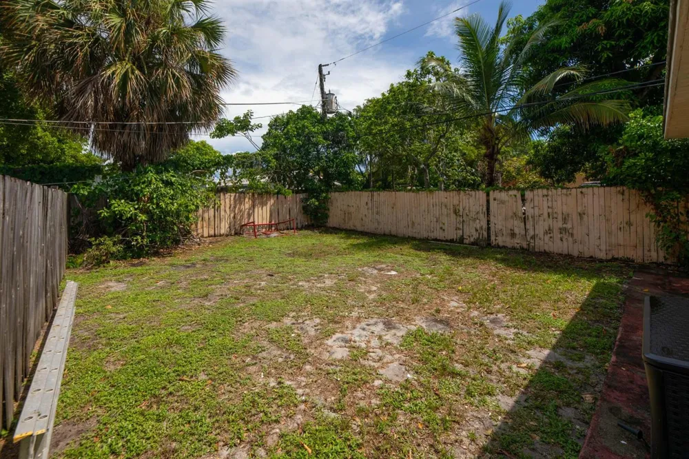 226 NE 13th Avenue Pompano Beach, FL 33060