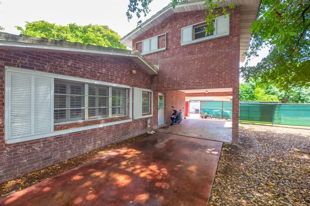 226 NE 13th Avenue Pompano Beach, FL 33060