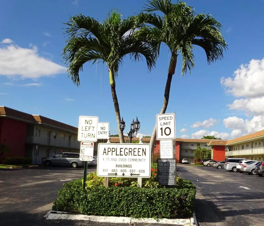 609 S STATE ROAD 7 #2D Margate, FL 33068