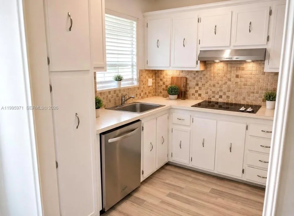 609 S STATE ROAD 7 #2D Margate, FL 33068