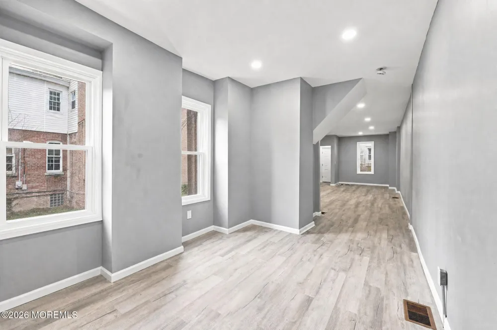 320 Rutherford Avenue Trenton, NJ 08618