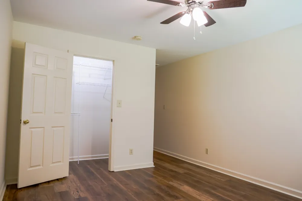 144 Bruceview Hopkinsville, KY 42240