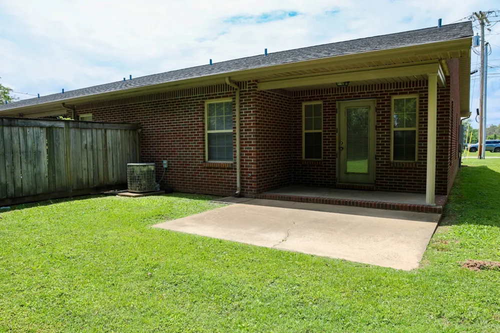 144 Bruceview Hopkinsville, KY 42240