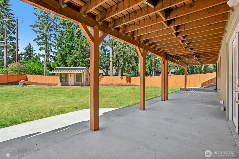 2002 211th Place SW Lynnwood, WA 98036