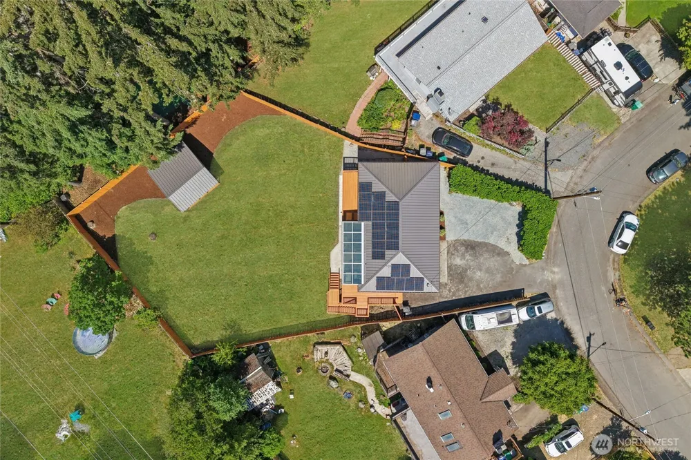 2002 211th Place SW Lynnwood, WA 98036