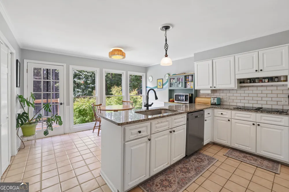 4832 Riveredge DR Peachtree Corners, GA 30096