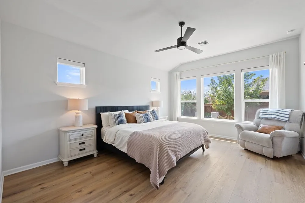 8324 Looksee Lane Austin, TX 78744