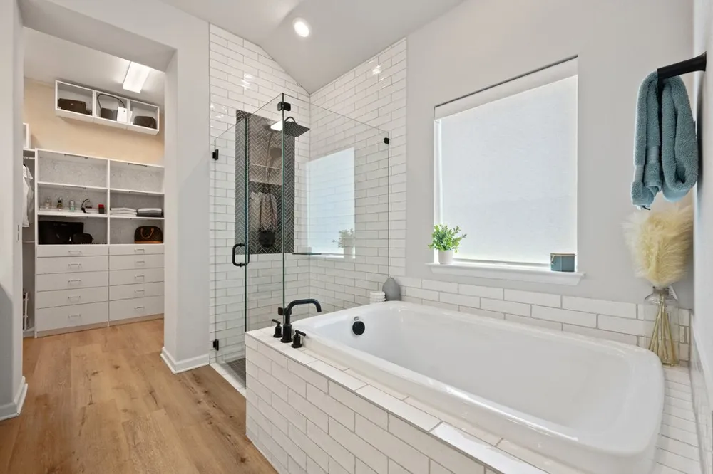 8324 Looksee Lane Austin, TX 78744