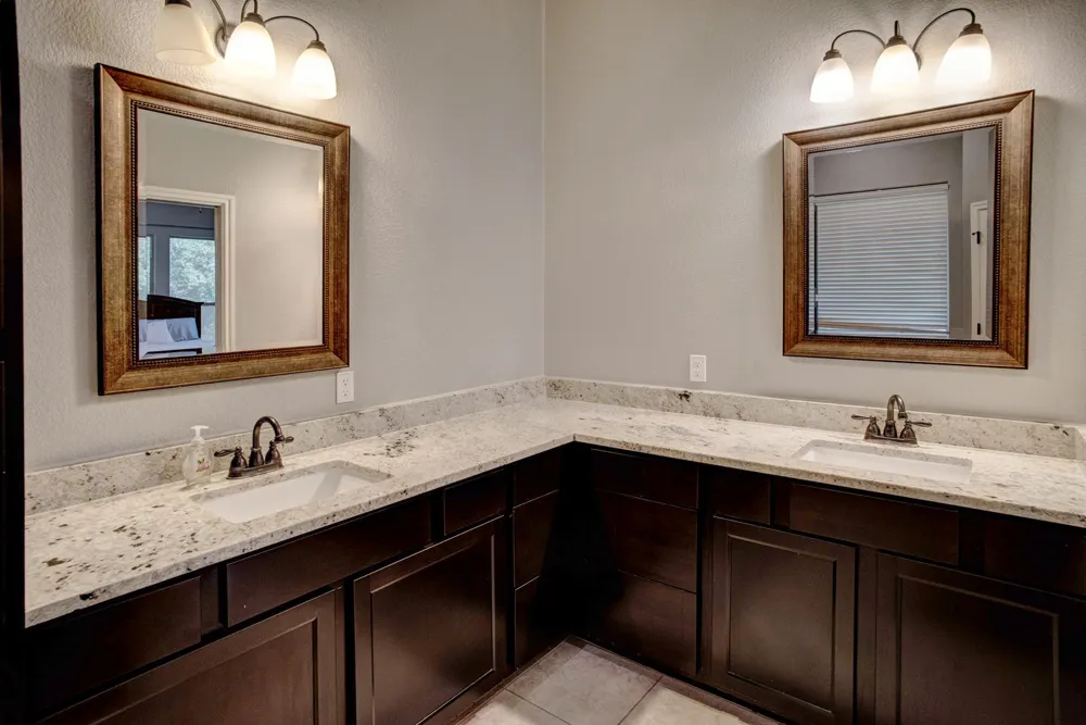 117 W Kamoi Court Bastrop, TX 78602