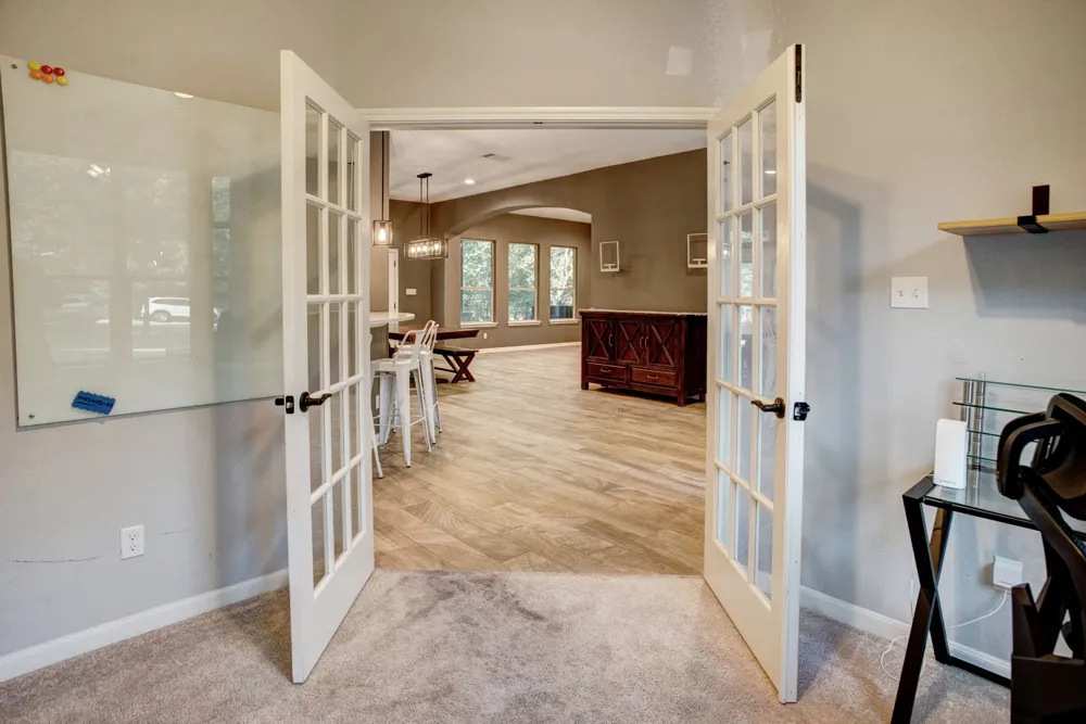 117 W Kamoi Court Bastrop, TX 78602