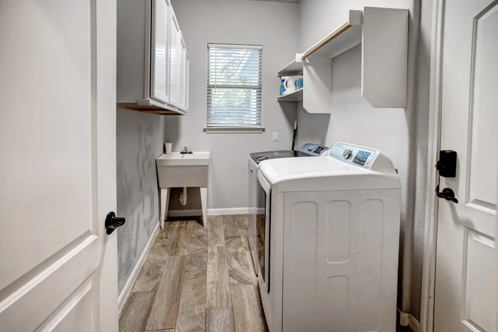 117 W Kamoi Court Bastrop, TX 78602