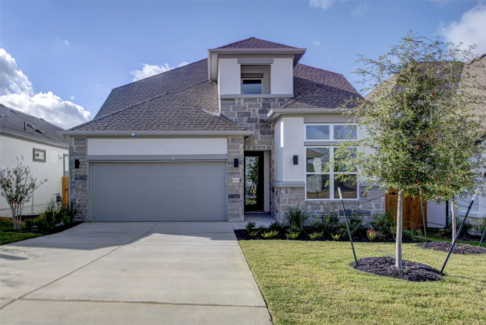 8604 Pine Muhly Drive Lago Vista, TX 78645