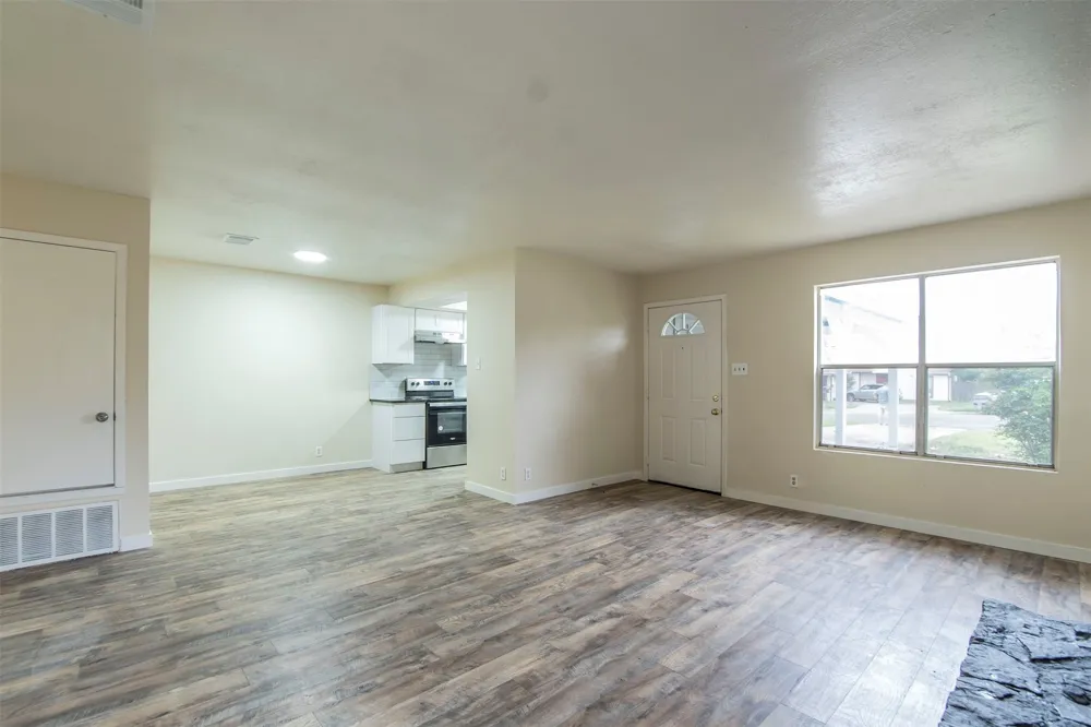 11304 PTARMIGAN Cove #A Austin, TX 78758