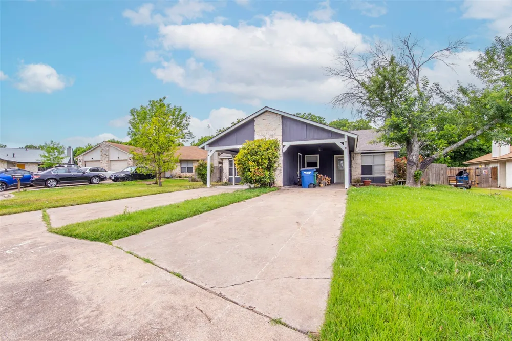 11304 PTARMIGAN Cove #A Austin, TX 78758