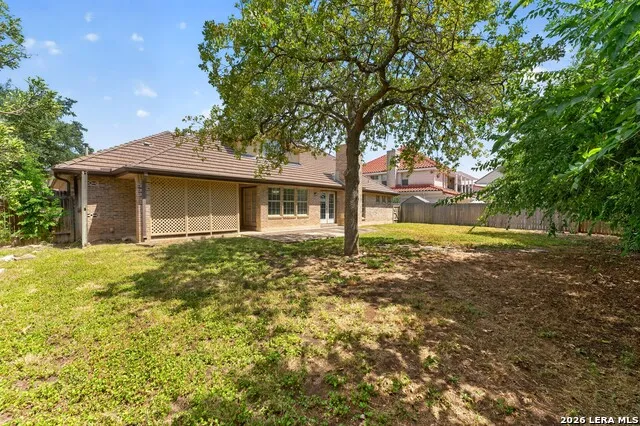 84 Granburg Circle San Antonio, TX 78218