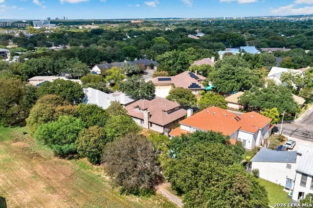 84 Granburg Circle San Antonio, TX 78218
