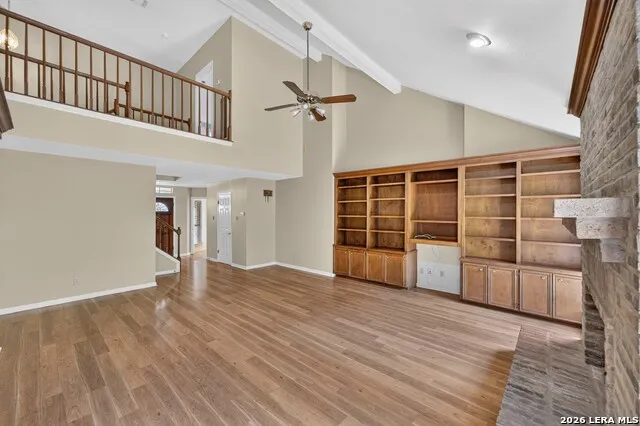 84 Granburg Circle San Antonio, TX 78218