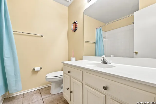 8621 Wood Falls San Antonio, TX 78251