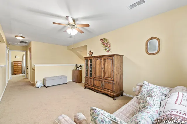 8621 Wood Falls San Antonio, TX 78251