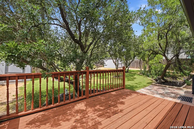 8621 Wood Falls San Antonio, TX 78251