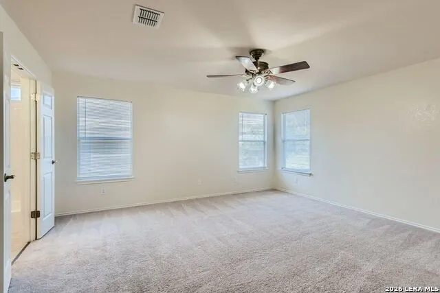 8919 Walnut Springs Universal City, TX 78148