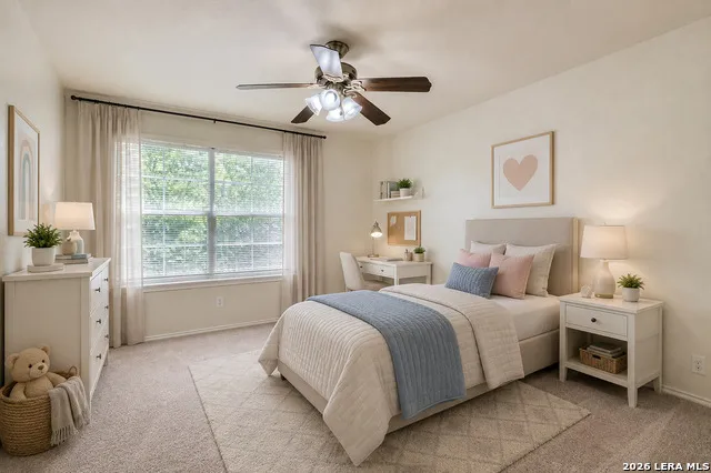 8919 Walnut Springs Universal City, TX 78148