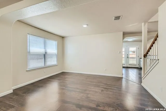 8919 Walnut Springs Universal City, TX 78148
