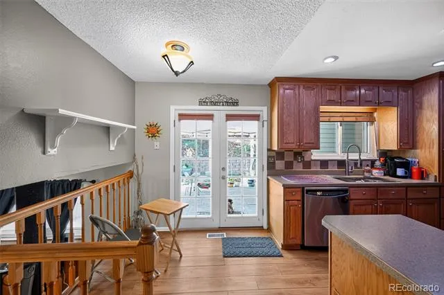 11892 W Dumbarton Drive Morrison, CO 80465