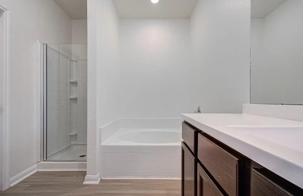 1222 Paradise Found Drive Iowa Colony, TX 77583