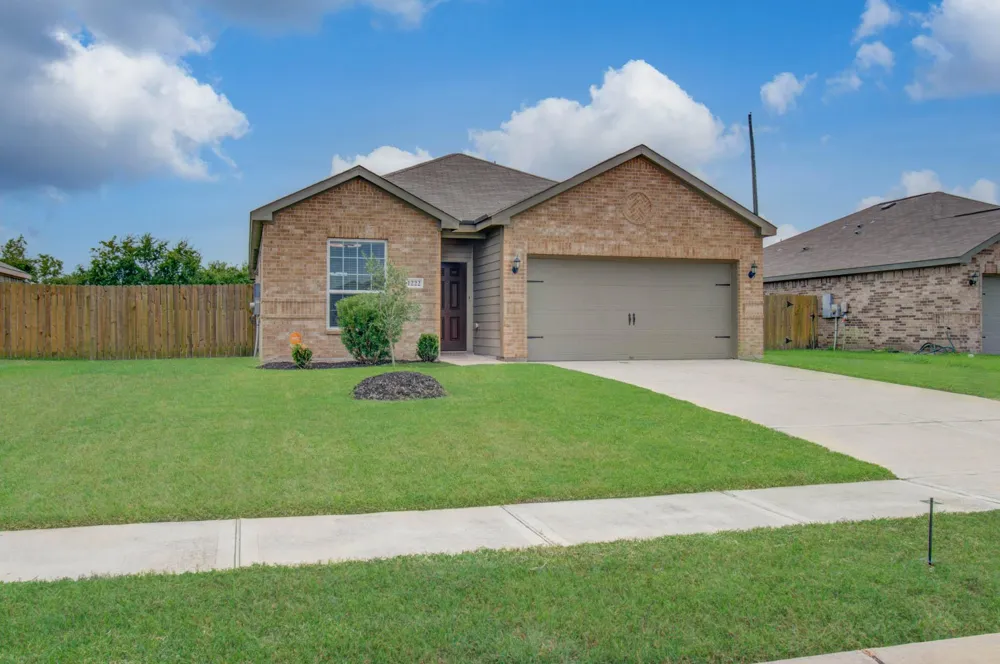 1222 Paradise Found Drive Iowa Colony, TX 77583