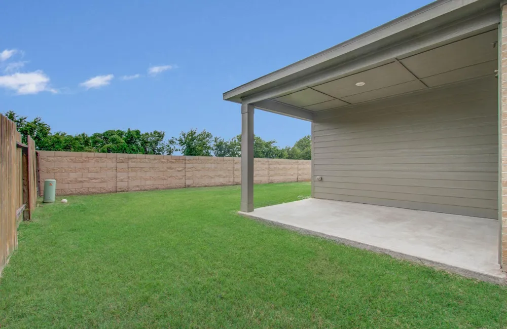 1222 Paradise Found Drive Iowa Colony, TX 77583