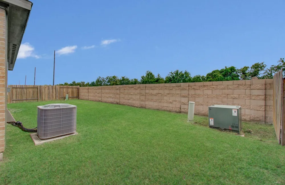 1222 Paradise Found Drive Iowa Colony, TX 77583