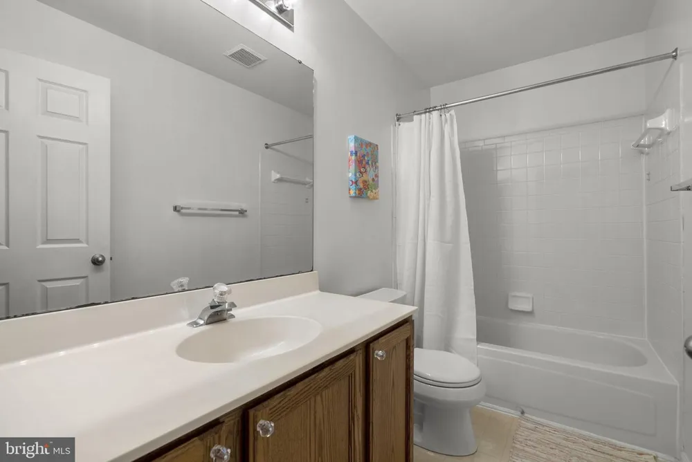 2704 LINDENWOOD DRIVE Olney, MD 20832