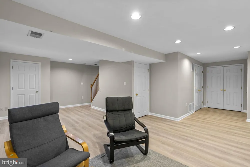2704 LINDENWOOD DRIVE Olney, MD 20832