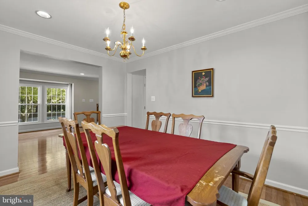 2704 LINDENWOOD DRIVE Olney, MD 20832