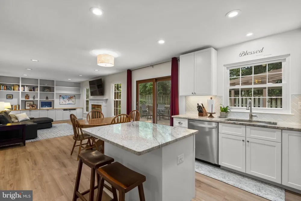 2704 LINDENWOOD DRIVE Olney, MD 20832