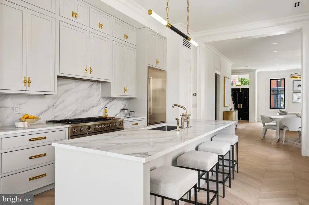 1315 R STREET NW Washington, DC 20009
